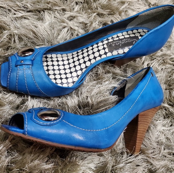 Canela by Hush Puppies, blue slip on heels - Picture 6 of 10